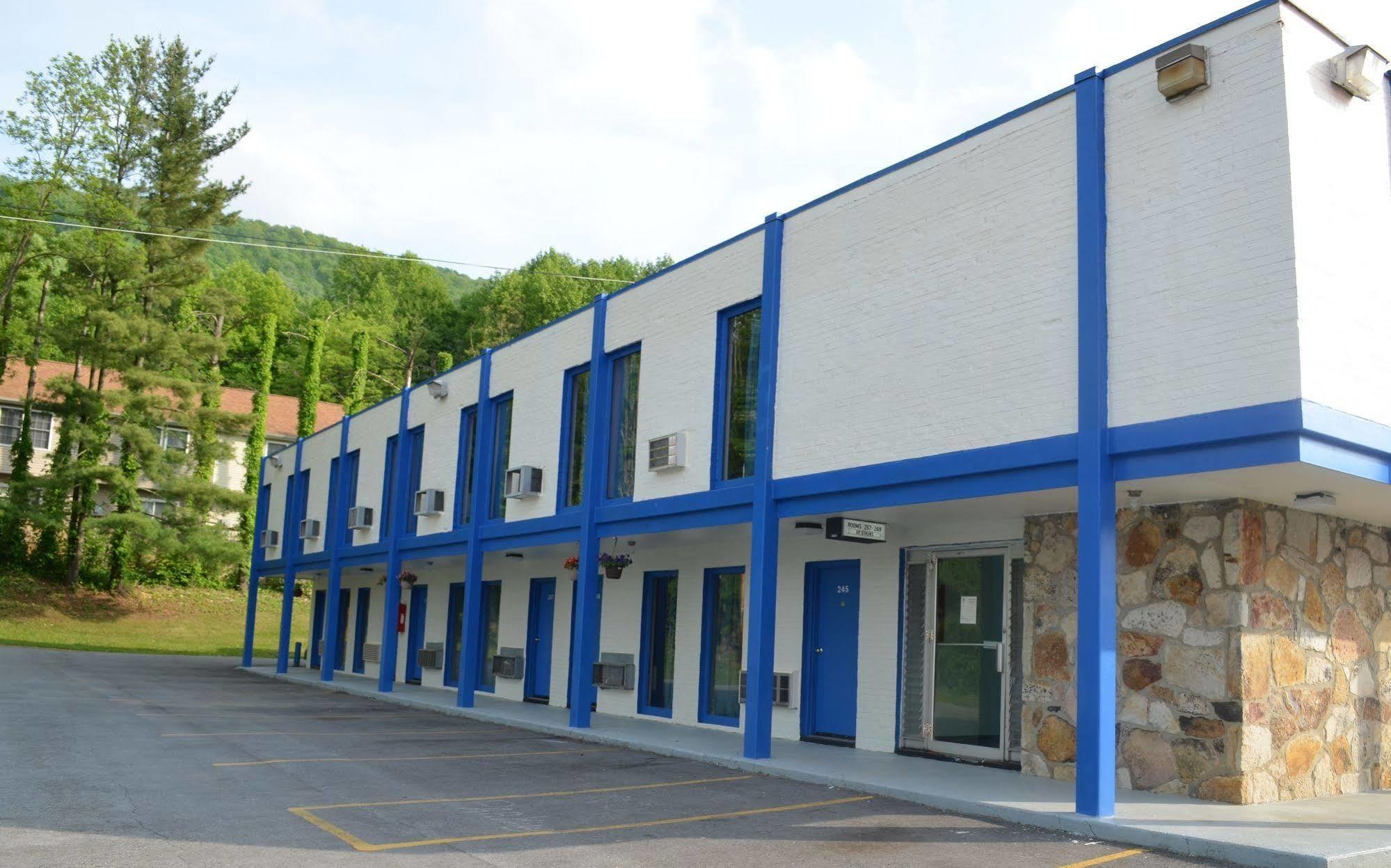 Economy Inn Bluefield Exterior photo